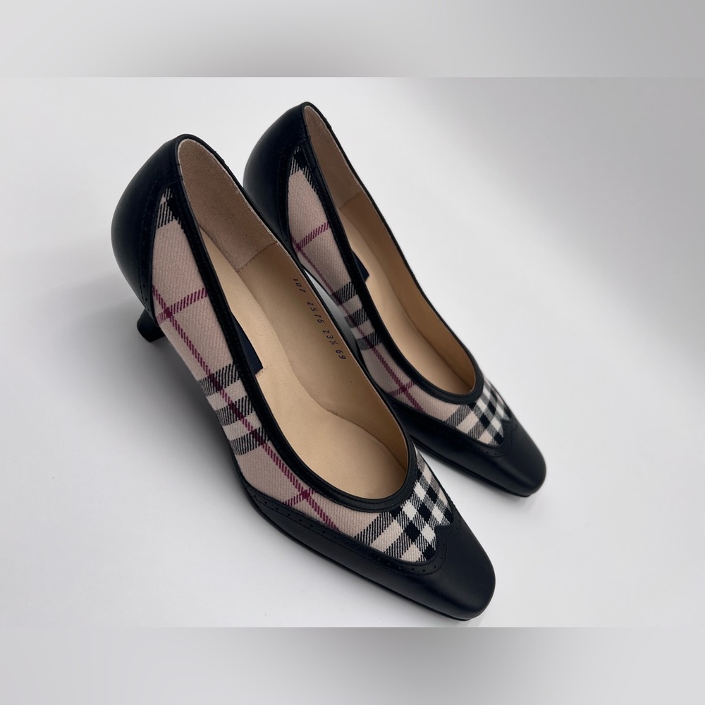 🌹Burberry Nova Check Office Shoes 23 1/2cm 🌹 - Picture 3 of 10
